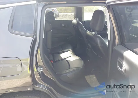 2020 Jeep Compass Limited 4X4 из США, поврежденный, VIN 3C4NJDCB2LT166597